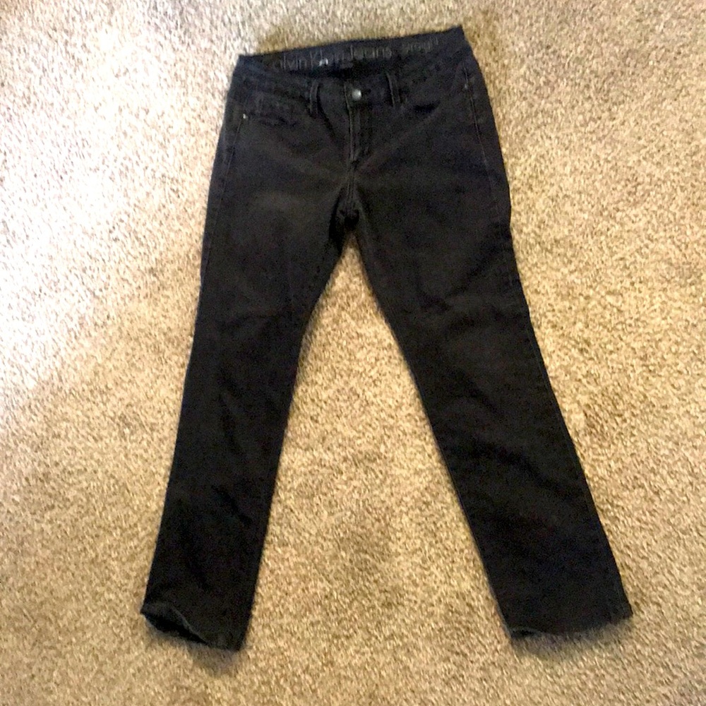 Calvin Klein Jeans size 28/6 petite